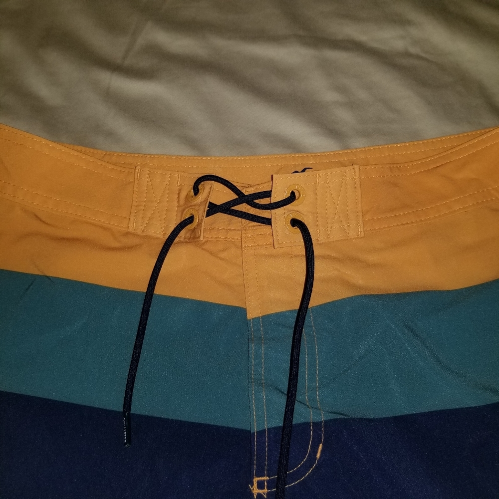 Hollister Board Shorts - Picture 3 of 6